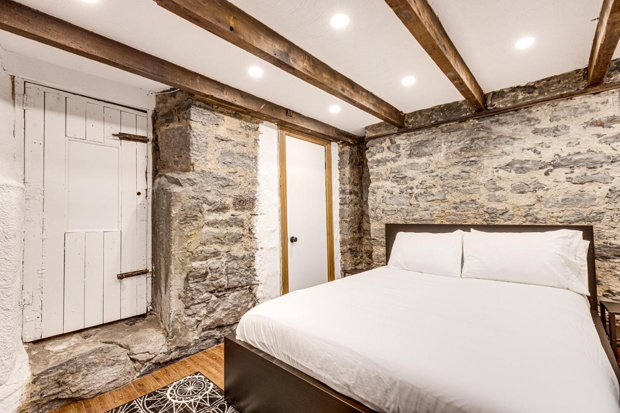 Apartement Saint Andre Montreal Ngoại thất bức ảnh